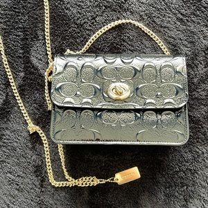 COACH CROSSBODY 100% Authentic